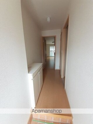 アマレット[1R/32.9m2]の玄関