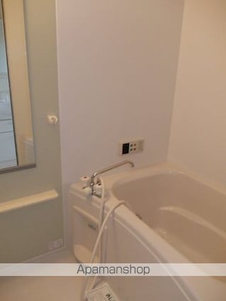 フォーブルＹーⅡ[2LDK/67.67m2]のバス