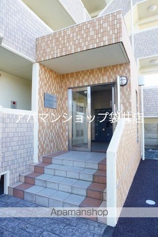 GRAND COLLINEIIの玄関写真
