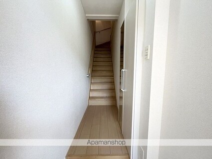 サンライズ彦根Ⅱ番館[2LDK/56.47m2]の玄関