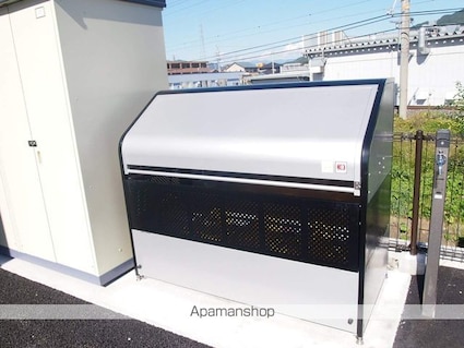 長野県上伊那郡箕輪町大字中箕輪[2LDK/58.7m2]の共用部1