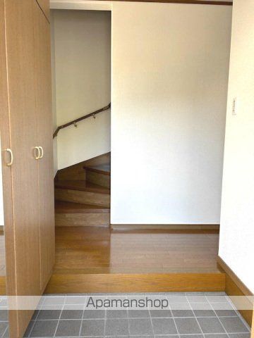 可部線 緑井駅 徒歩12分 2階建 築23年の内装写真