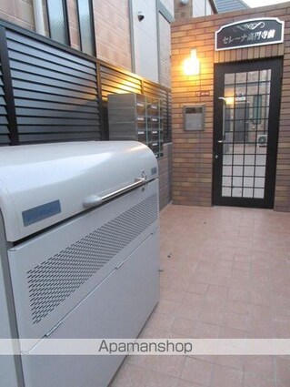 東京都杉並区高円寺南２丁目[1R/13.26m2]のエントランス1