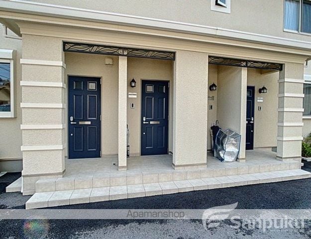 ソラーナ土居田の玄関写真