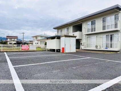 長野県長野市大字南長池[2LDK/66.87m2]の駐車場