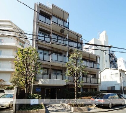 カスタリア新宿７丁目[2DK/50.22m2]の外観1