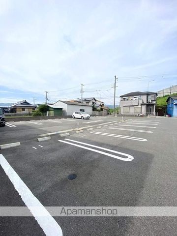 【和歌山市松島のアパートの写真】