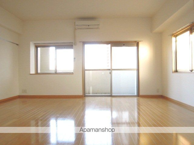 リファレンス箱崎の内装写真