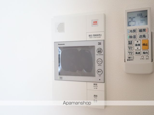 シーズンフラッツ千種の内装写真
