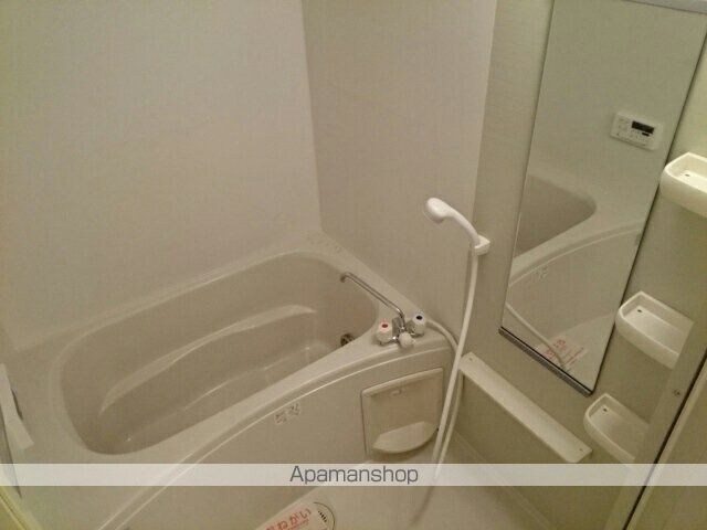 和歌山県和歌山市東小二里町[3LDK/69.09m2]のバス