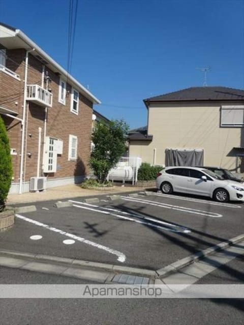 ジェイド　Ⅰ[1LDK/46.09m2]の駐車場