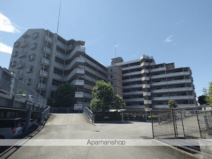 グランヴィ国母[1R/83.39m2]の外観2