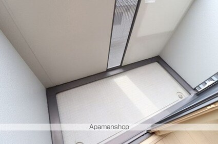 カプリコート[1K/34.16m2]のバルコニー