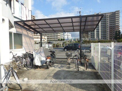 滋賀県大津市大萱１丁目[1R/18.43m2]の共用部1