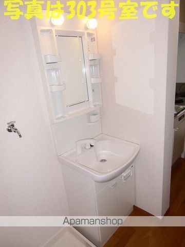 クレストスカーラカクBの内装写真