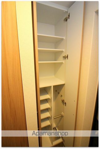 プレサンス松屋町GRACEの内装写真