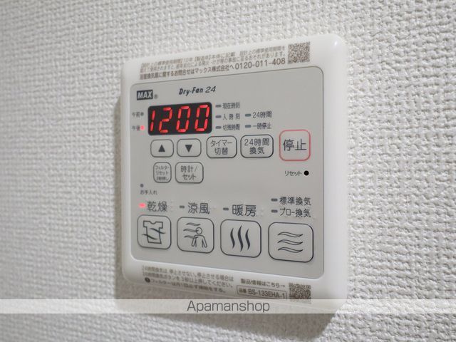 SOLメイクス新栄の内装写真