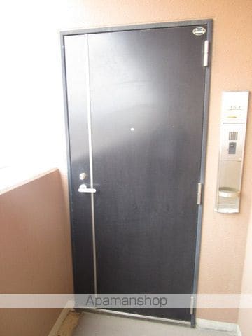 BUENA西堀前通一番町の玄関写真