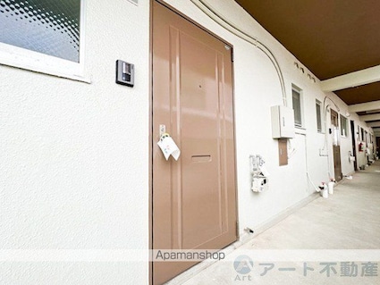 レイス三番町[1R/20.6m2]のエントランス1