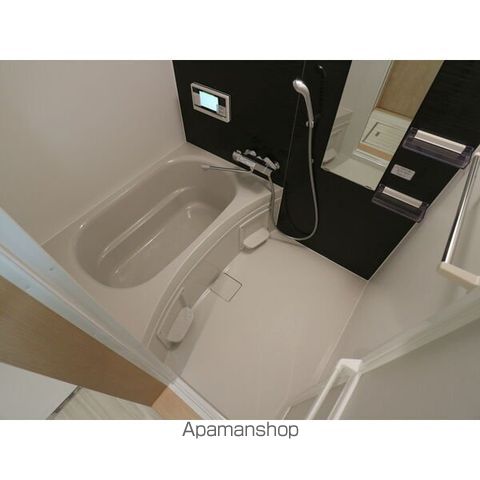 GRANDTIC緑の内装写真