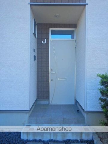 高徳線 佐古駅 徒歩16分 2階建 築12年の玄関写真