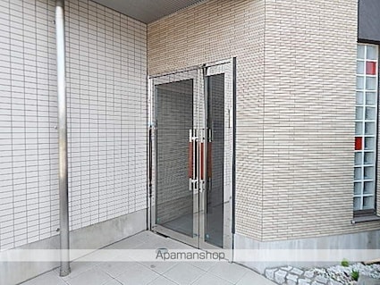 東京都日野市大字日野[2LDK/58.87m2]のエントランス