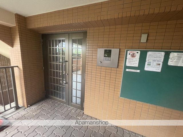 メイプルハウスの玄関写真