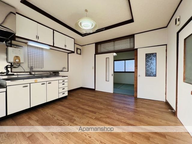 マンションあずま中道の内装写真