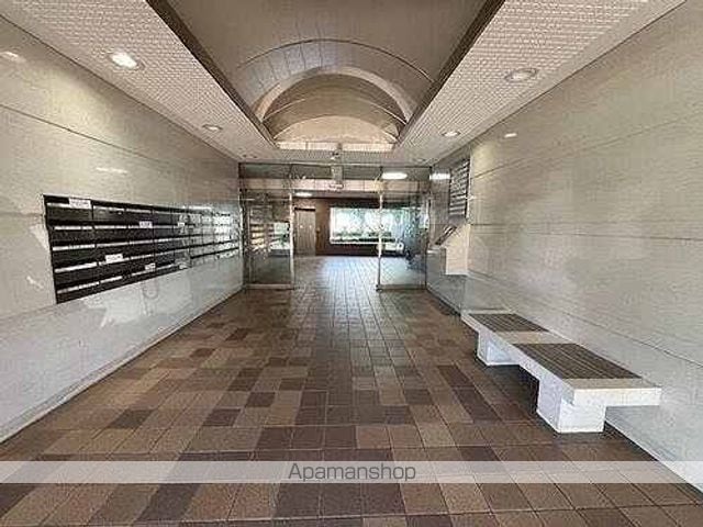 労住協千舟町ハイツの玄関写真