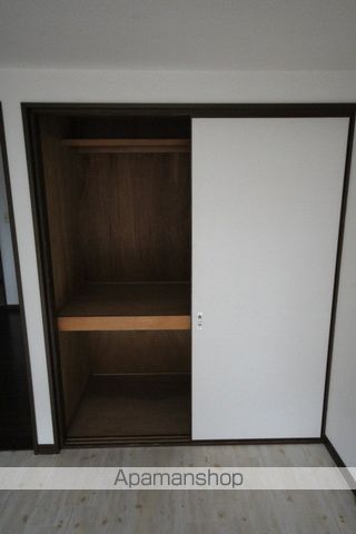 シャルム上野西の内装写真