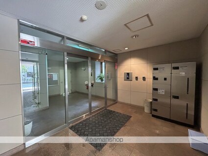自然館[2LDK/55.62m2]の共用部1