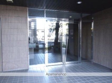 ドムール江古田[2SDK/60m2]のエントランス