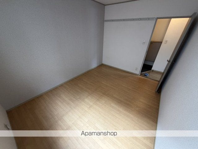 グリーンハイツ東松ケ丘の内装写真