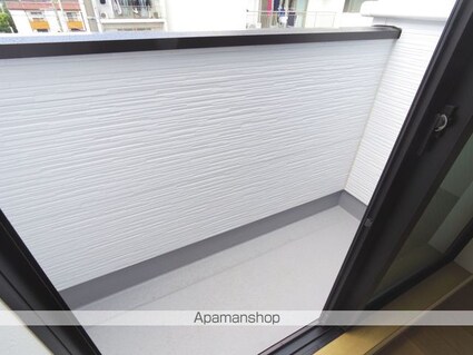 アーバンパーク三鷹[4LDK/85.7m2]のバルコニー