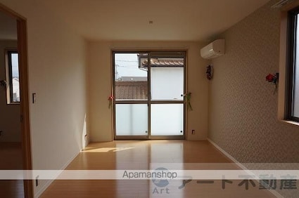 レジデンスＴＡＫＡＯ[2LDK/66.72m2]のリビング・居間