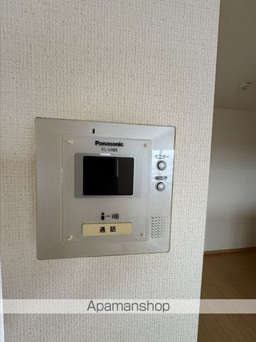 シャルルIIIの内装写真