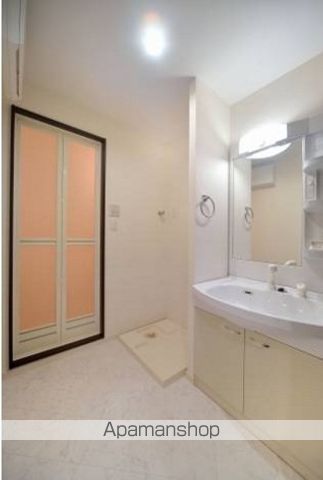 EMIUS新屋敷の内装写真