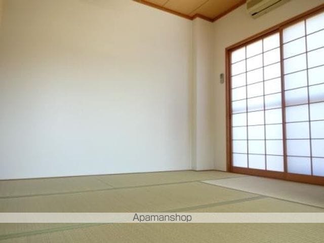 アーバン杉本の内装写真