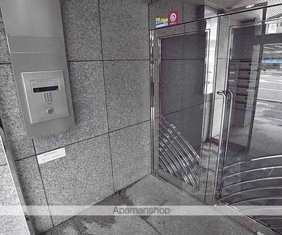 ヴァン四条大宮の玄関写真