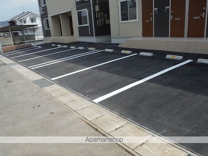 サニー矢倉下　Ｂ[2DK/52.4m2]の駐車場