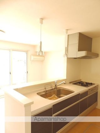 ファミーユ東手城　Ｂ棟[3LDK/88.93m2]のキッチン