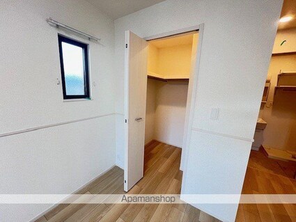 ｍｉｎｅ[1LDK/37.63m2]の収納