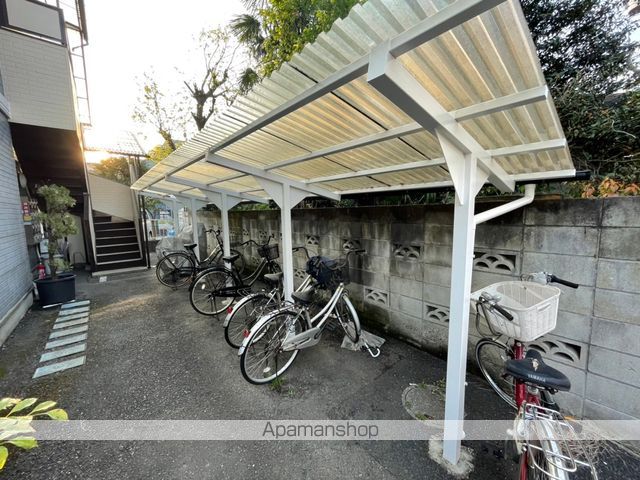 ルネモレーン立川の玄関写真