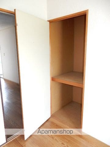 コーポラス高島新屋敷の内装写真