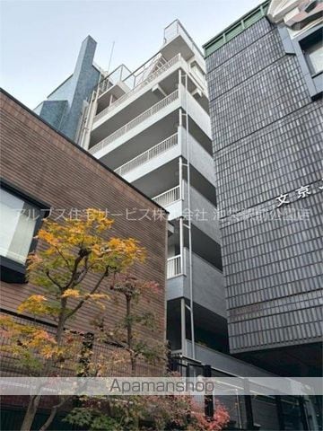 真砂マンションの外観写真