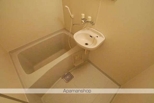 リバーサイドオオバヤシE棟の内装写真