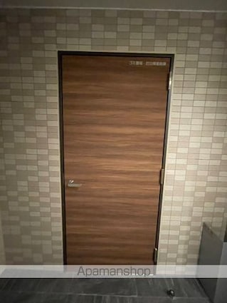 東京都中野区大和町１丁目[2LDK/50.09m2]の共用部4