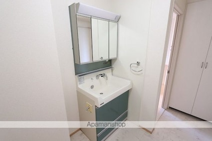 メゾンソレイユ　Ａ棟[3LDK/85.86m2]の洗面所