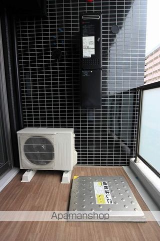リヴァイン博多駅南の内装写真