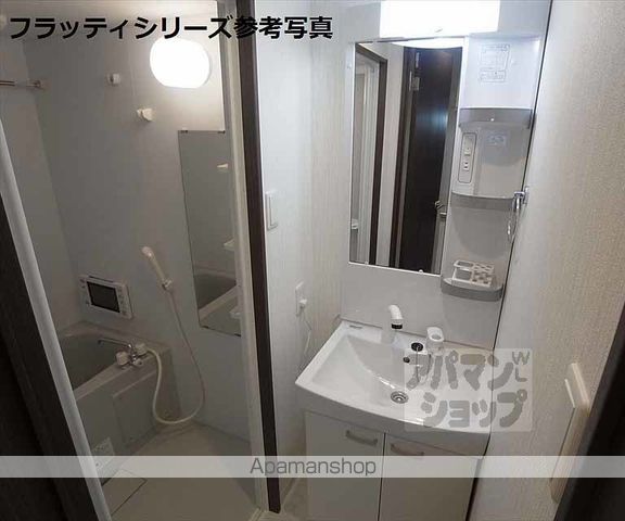 レゾナンス西陣の内装写真